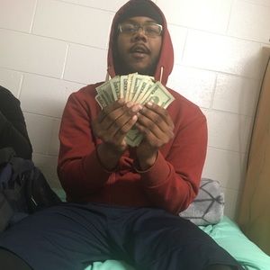 Meet your Posher, Jay